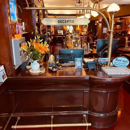 ホテル オールド クオーター 2*