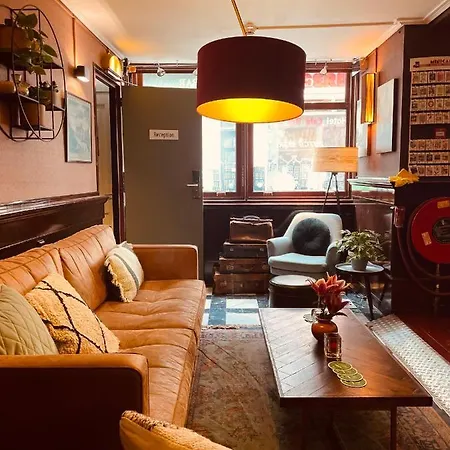 オールド クオーター ホテル