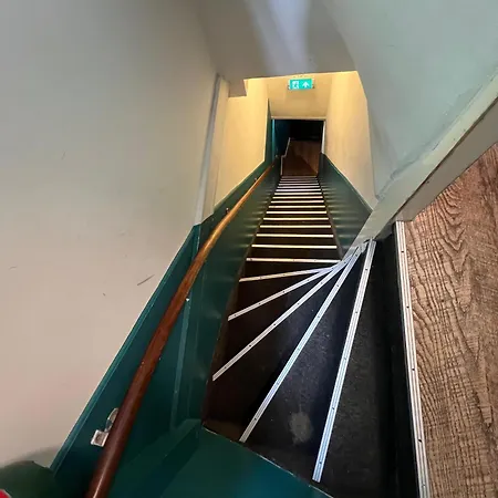 オールド クオーター ホテル