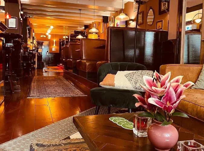 Old Quarter Amsterdam